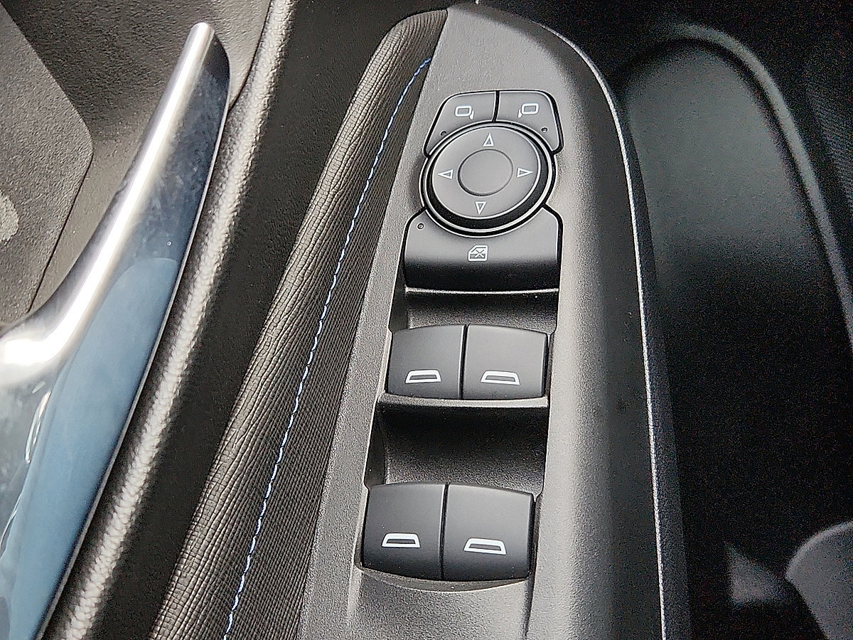Used 2026 Buick Envista Sport Touring FWD image 28