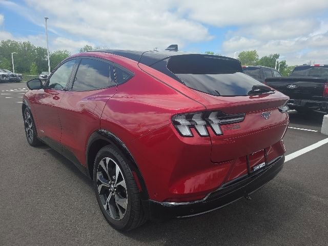 Certified 2022 Ford Mustang Mach-E Premium AWD/4WD image 14