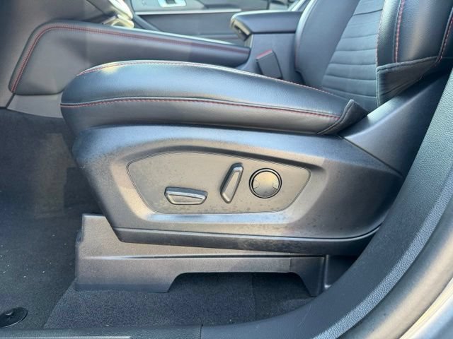Certified 2025 Ford Explorer ST-Line w/ ST-Line Street Pack AWD/4WD image 11