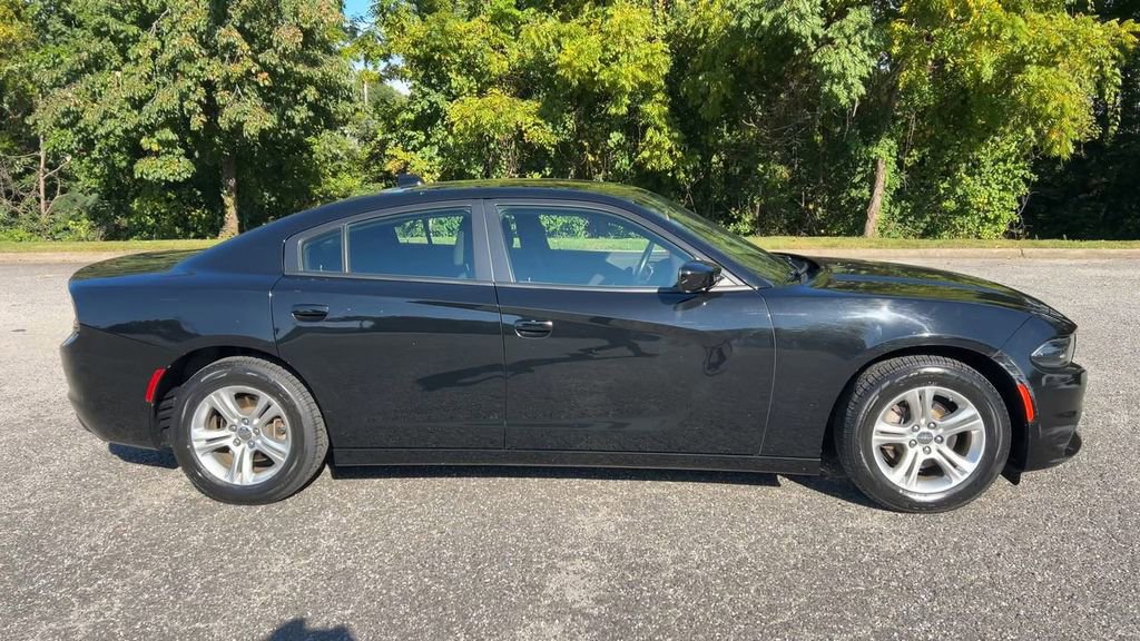 Used 2023 Dodge Charger SXT image 9