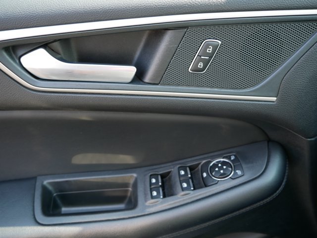 Certified 2024 Ford Edge SEL AWD/4WD image 18
