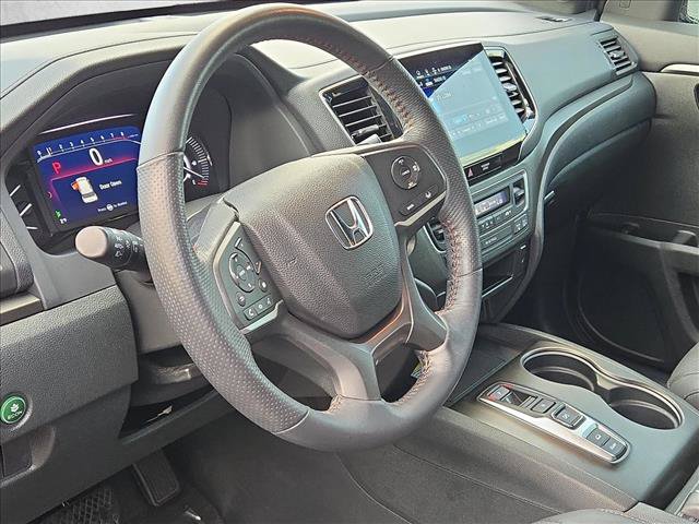 Used 2023 Honda Passport TrailSport image 10