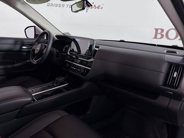 Used 2024 Nissan Pathfinder SL w/ SL Premium Package FWD image 36