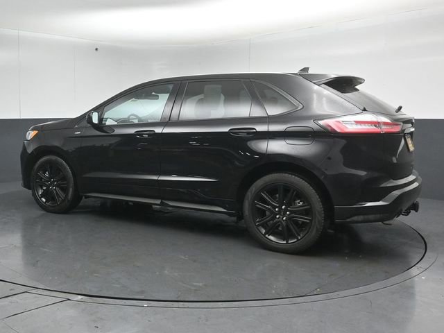 Certified 2021 Ford Edge ST-Line w/ Class II Trailer Tow Package image 8