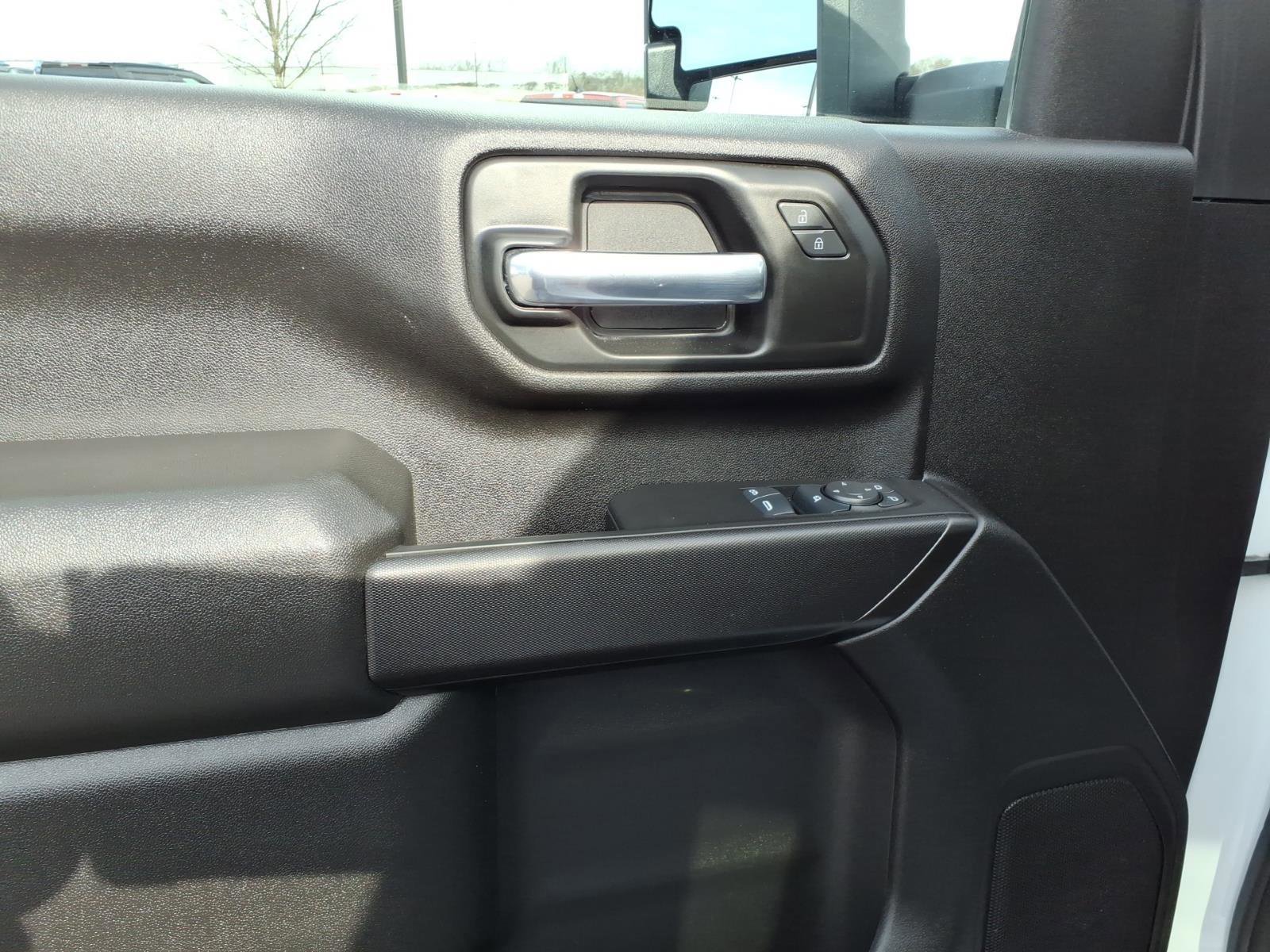 Used 2025 Chevrolet Silverado 2500 W/T w/ WT Convenience Package image 11