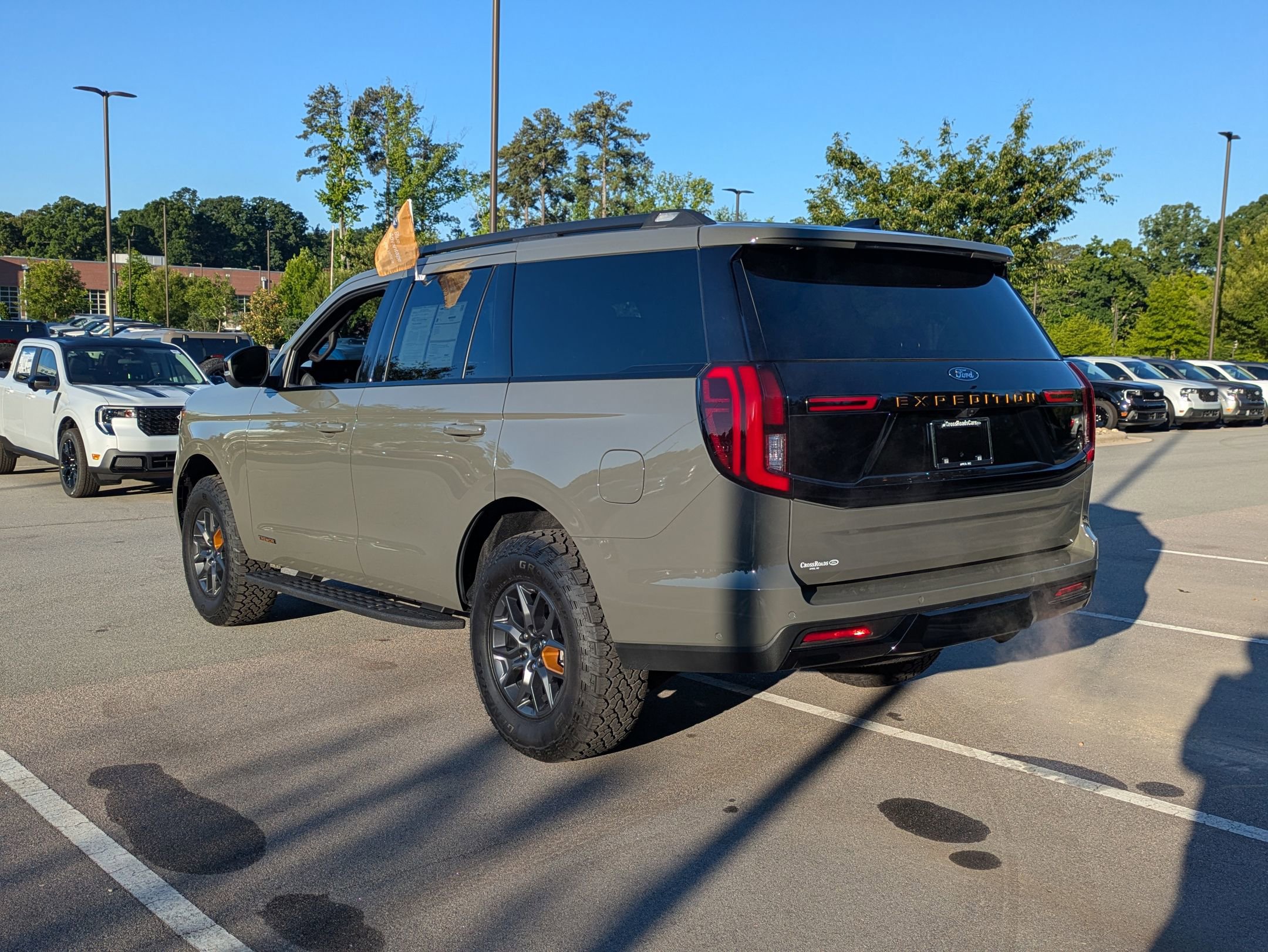 Certified 2025 Ford Expedition Tremor AWD/4WD image 6