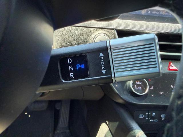 Used 2024 Hyundai Sonata SEL w/ Convenience Package FWD image 15