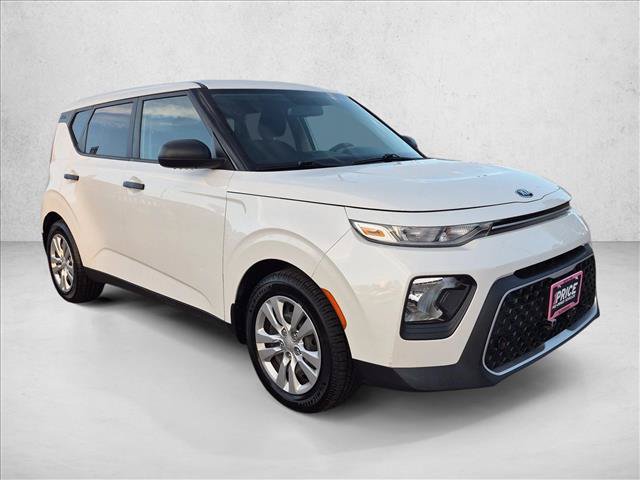 Used 2020 Kia Soul LX FWD image 3
