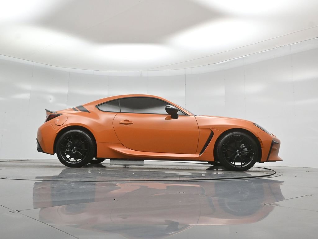 Used 2023 Toyota GR86 10th Anniversary SE RWD image 45