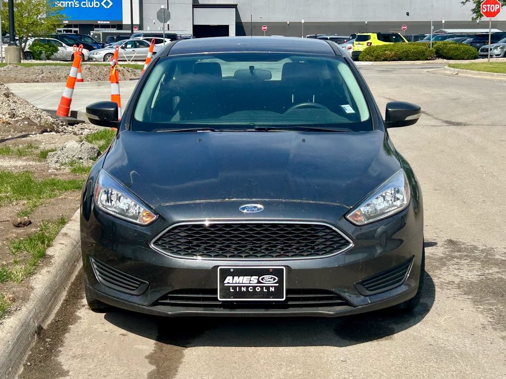 Certified 2017 Ford Focus SE FWD image 7
