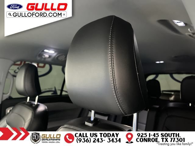 Certified 2022 Ford Explorer XLT w/ Equipment Group 202A RWD image 18
