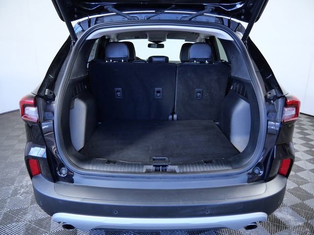 Certified 2025 Ford Escape Platinum image 10