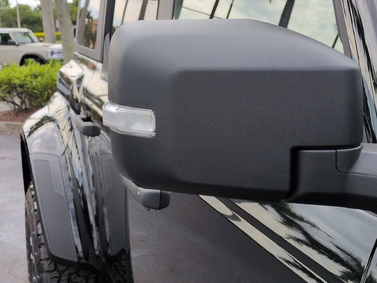 Certified 2024 Ford Bronco Raptor AWD/4WD image 12