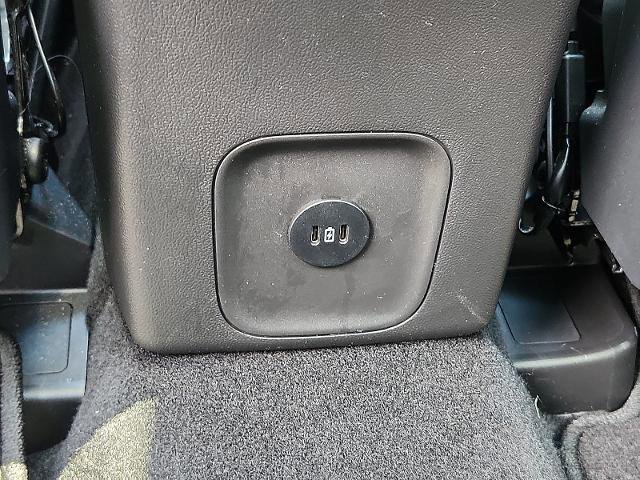 Certified 2025 Ford Escape SE FWD image 11