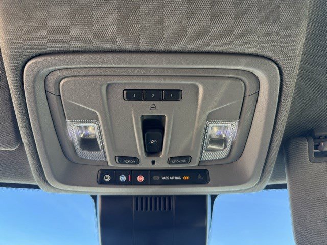 Used 2024 Chevrolet Silverado 2500 LTZ w/ LTZ Convenience Package image 20