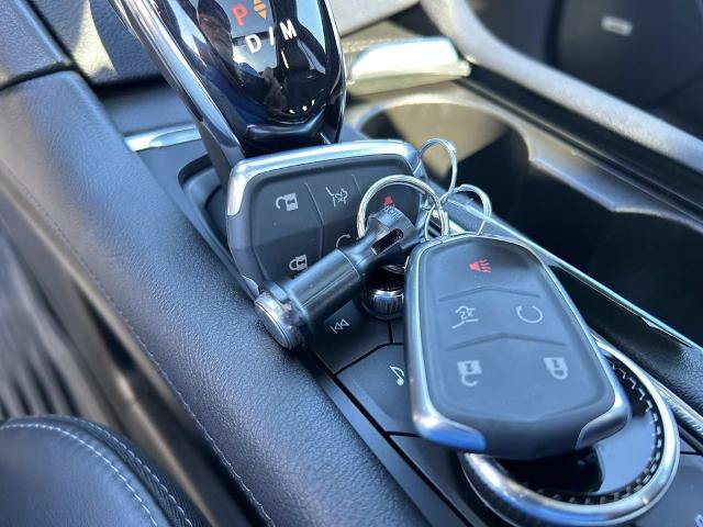 Used 2023 Cadillac XT6 Premium Luxury w/ Technology Package AWD/4WD image 37