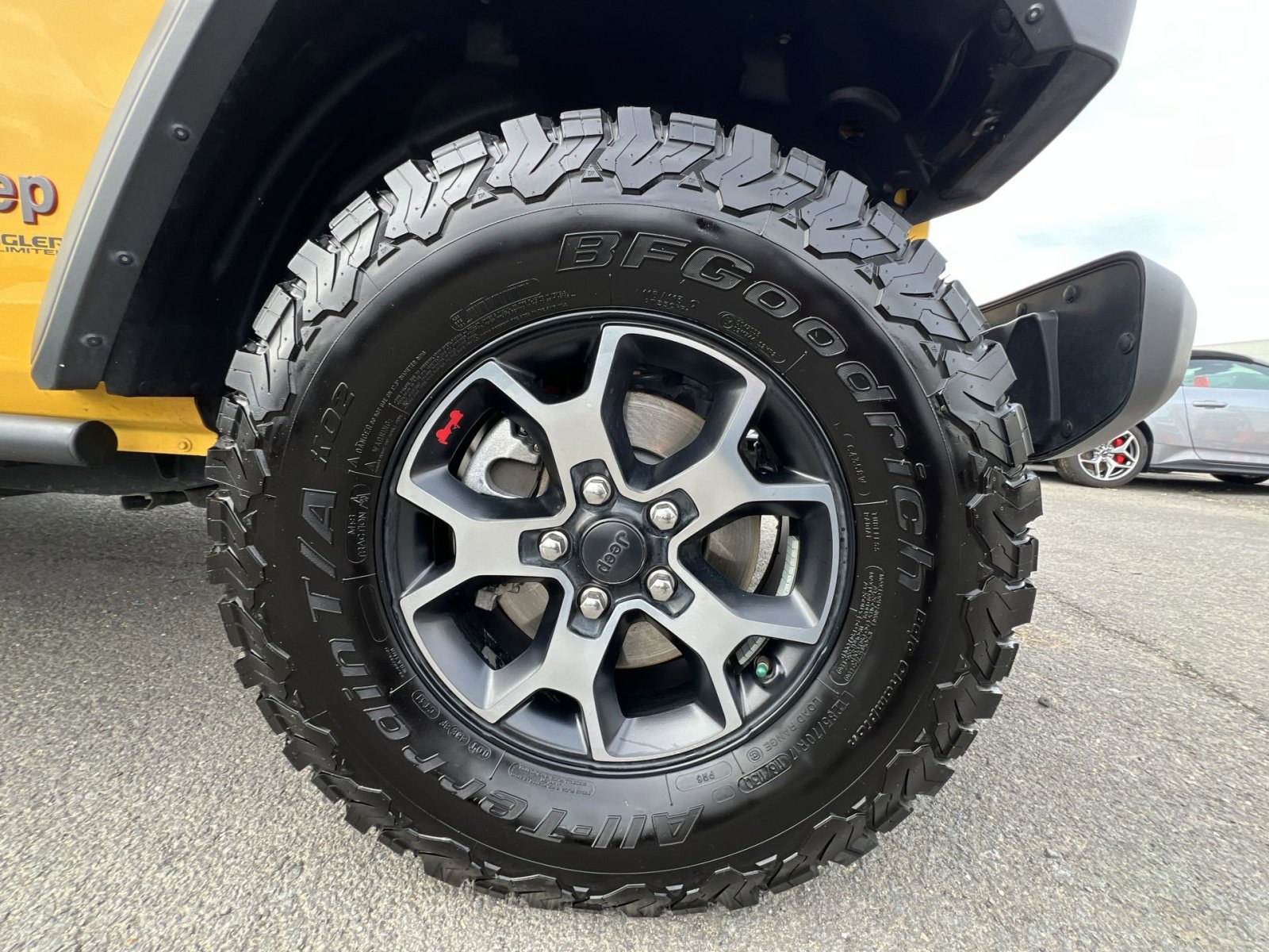 Used 2018 Jeep Wrangler Unlimited Rubicon image 12