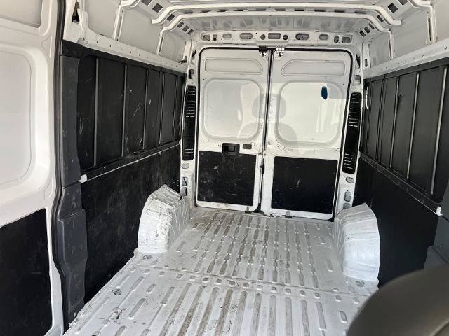 Used 2025 RAM ProMaster 2500 w/ Convenience Group FWD image 13