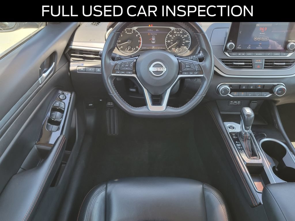 Used 2024 Nissan Altima 2.5 SR FWD image 9