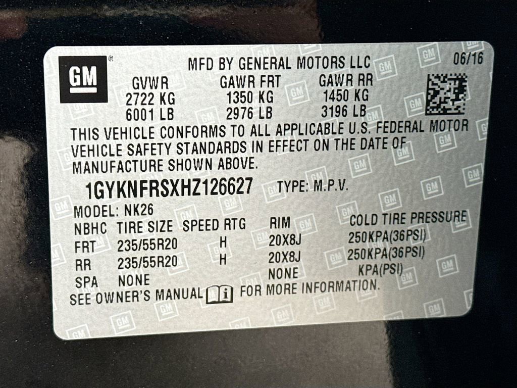 Used 2017 Cadillac XT5 Platinum w/ Driver Assist Package image 25