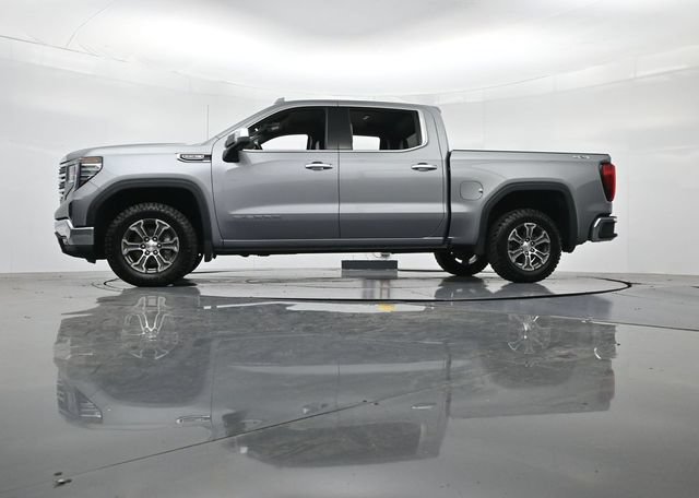 Used 2024 GMC Sierra 1500 SLT AWD/4WD image 40