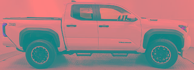 Used 2025 Toyota Tacoma TRD Off-Road w/ TRD Off Road Premium Package AWD/4WD image 2