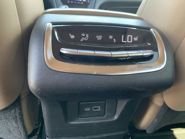 Used 2022 Cadillac XT6 Premium Luxury w/ Platinum Package AWD/4WD image 24
