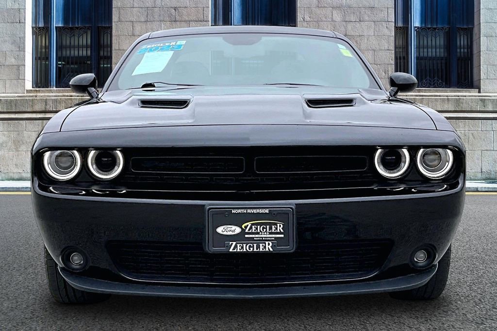 Used 2023 Dodge Challenger SXT w/ Blacktop Package RWD image 3