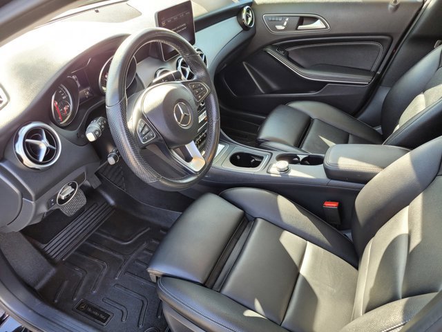 Used 2019 Mercedes-Benz GLA 250 4MATIC image 14