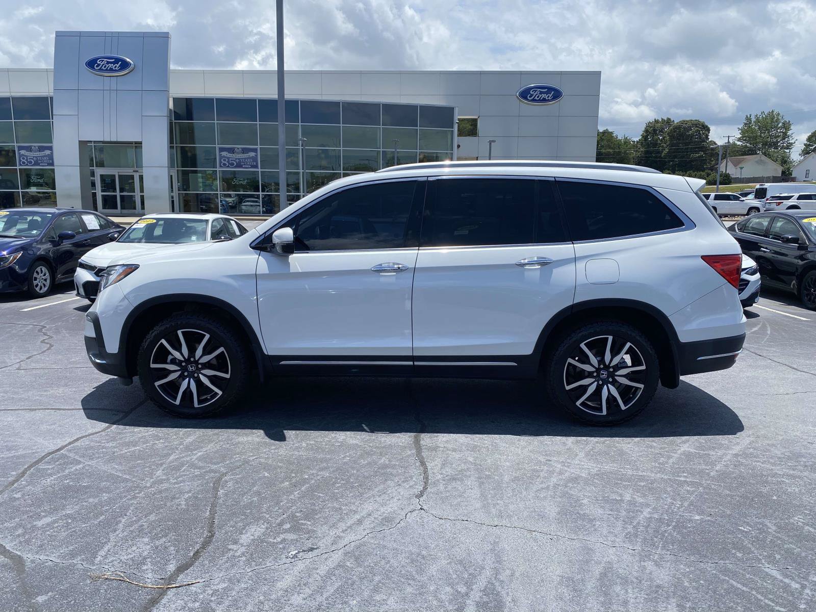 Used 2022 Honda Pilot Touring image 4