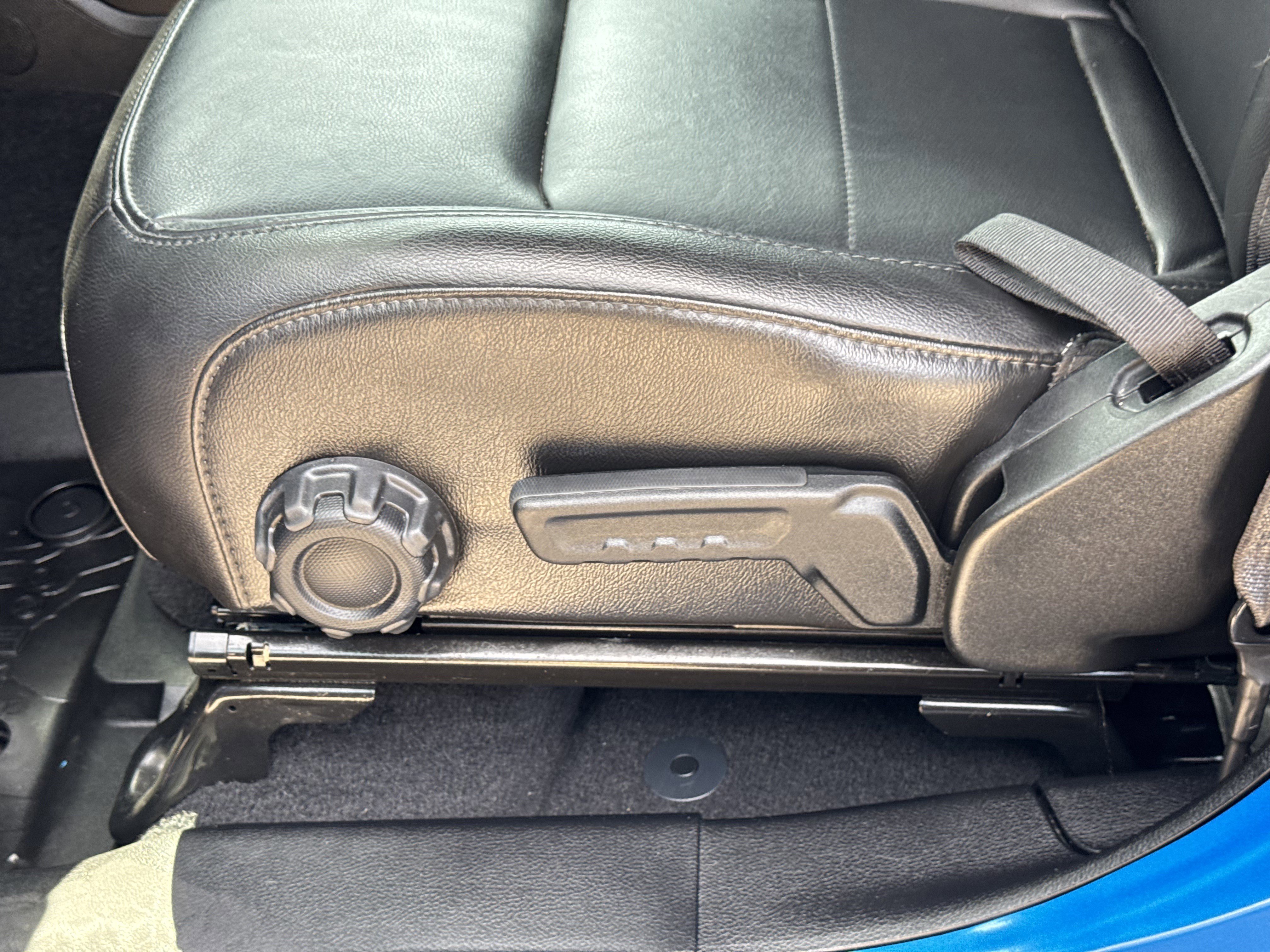 Used 2021 Jeep Wrangler Unlimited Sahara image 17