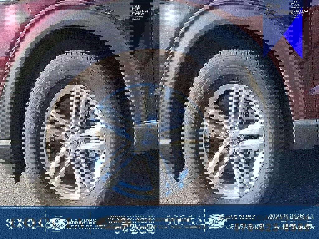 Certified 2023 Ford Explorer XLT w/ Equipment Group 202A image 8