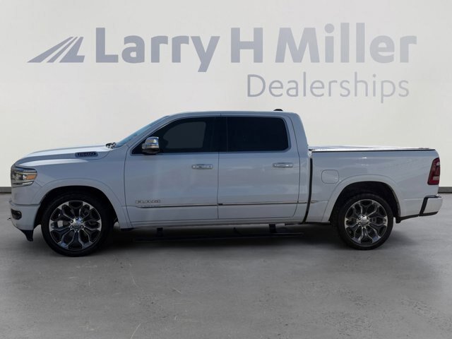 Used 2019 RAM 1500 Limited AWD/4WD image 2