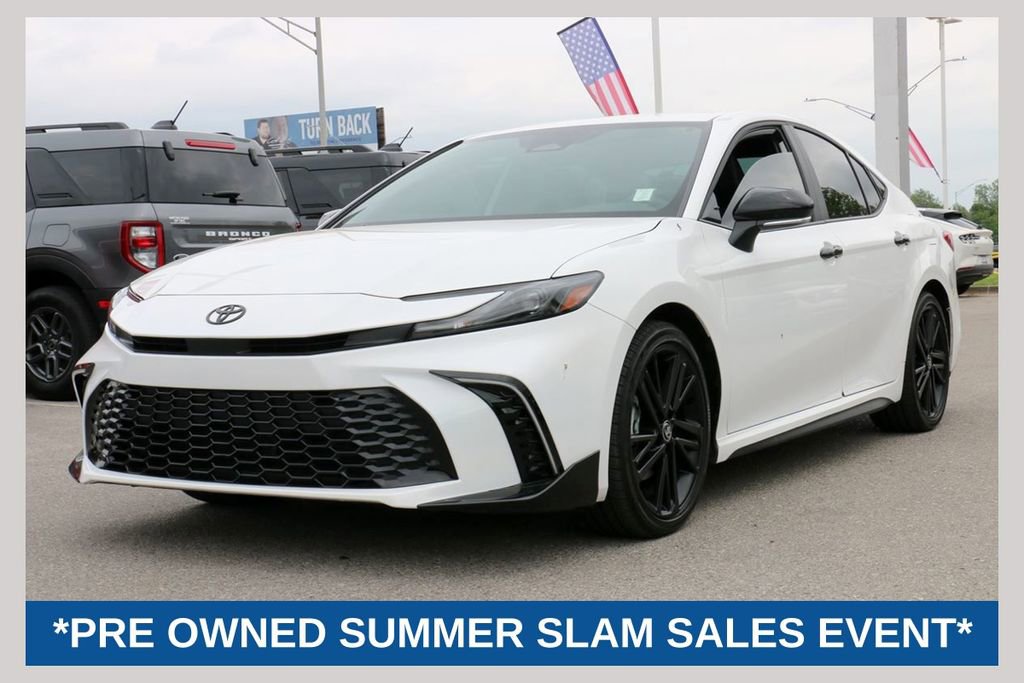 Used 2026 Toyota Camry Hybrid w/ Convenience Package
