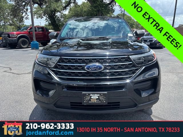 Certified 2024 Ford Explorer XLT RWD image 2