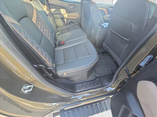 Used 2024 GMC Canyon Denali AWD/4WD image 21