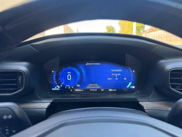 Certified 2020 Ford Explorer Platinum w/ Premium Technology Package AWD/4WD image 32
