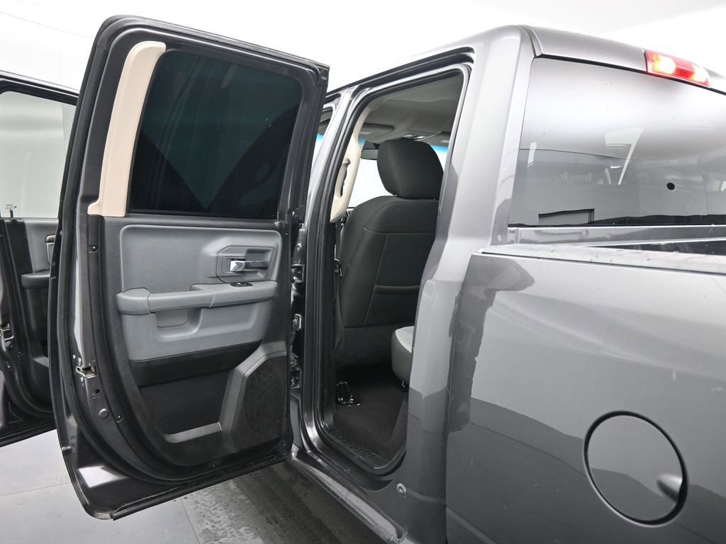 Used 2024 RAM 1500 Classic SLT image 41