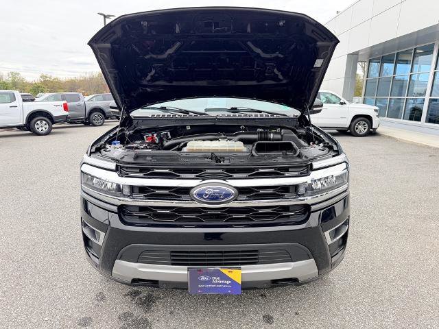 Certified 2023 Ford Expedition Limited image 9