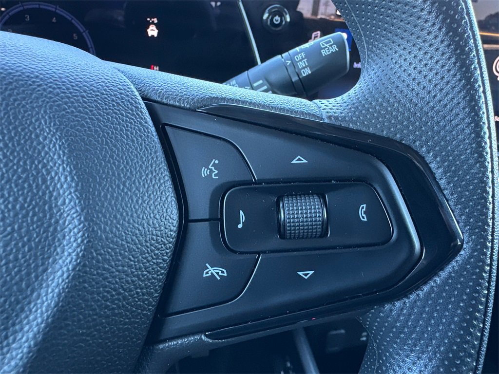 Used 2024 Chevrolet TrailBlazer LT w/ Driver Confidence Package image 25