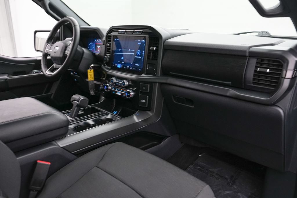 Certified 2024 Ford F150 XLT w/ XLT Black Appearance Package AWD/4WD image 22