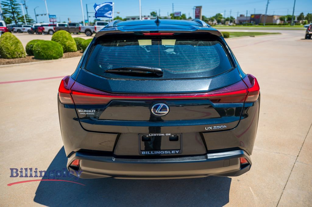 Used 2019 Lexus UX 250h w/ Premium Package AWD/4WD image 6