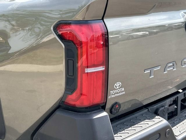 Used 2024 Toyota Tacoma 4x4 Double Cab Hybrid image 9