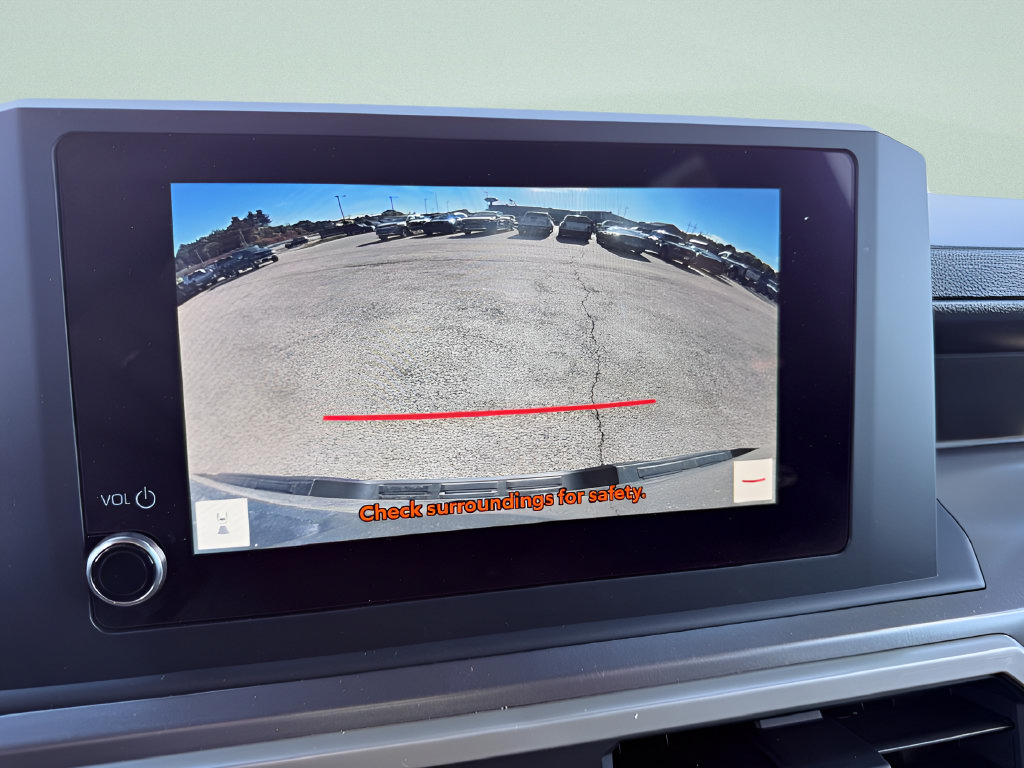 Used 2025 Toyota Tacoma TRD Off-Road AWD/4WD image 8