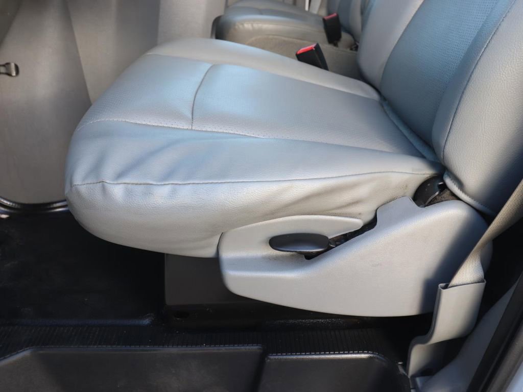 Certified 2024 Ford E-450 and Econoline 450 Super Duty w/ Power Windows & Locks Group image 19