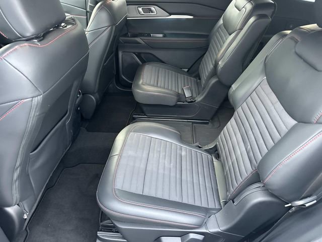 Certified 2025 Ford Explorer ST-Line w/ Premium Package image 24