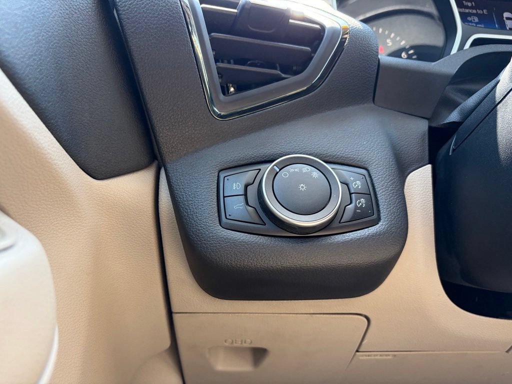 Certified 2017 Ford Escape Titanium AWD/4WD image 58