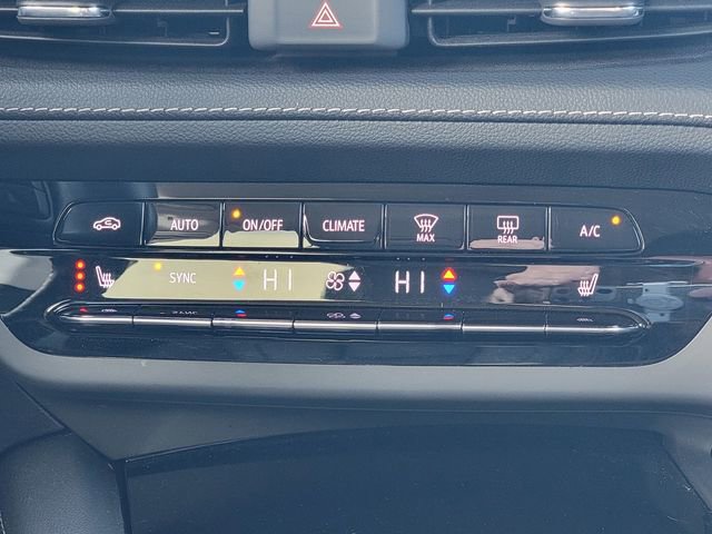 Used 2023 Buick Envision Essence image 28