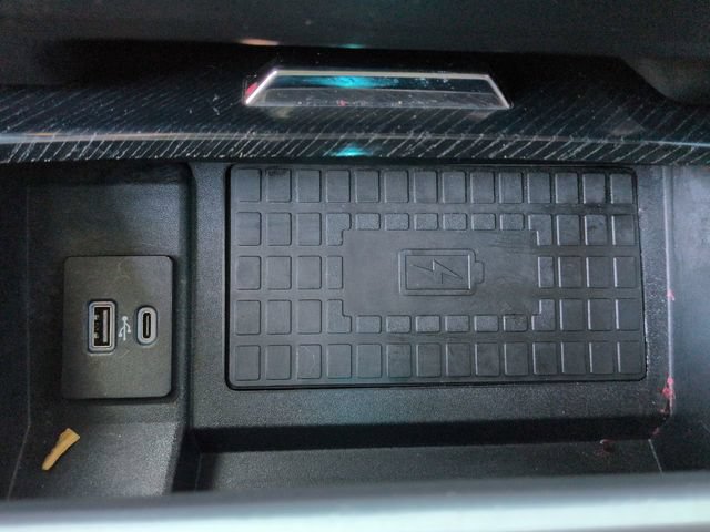 Certified 2022 Ford F350 Platinum AWD/4WD image 29