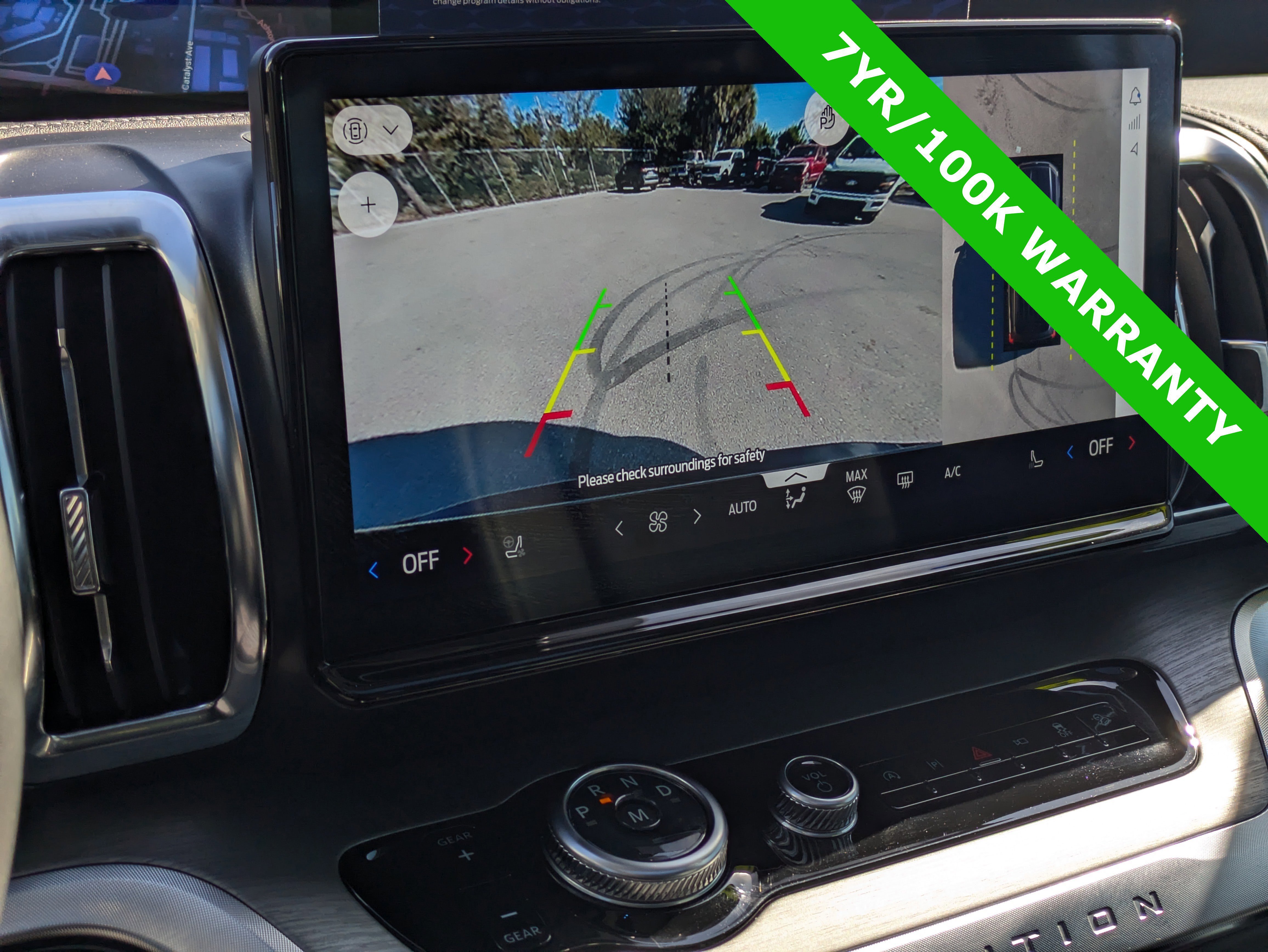 Certified 2025 Ford Expedition Max Platinum image 34